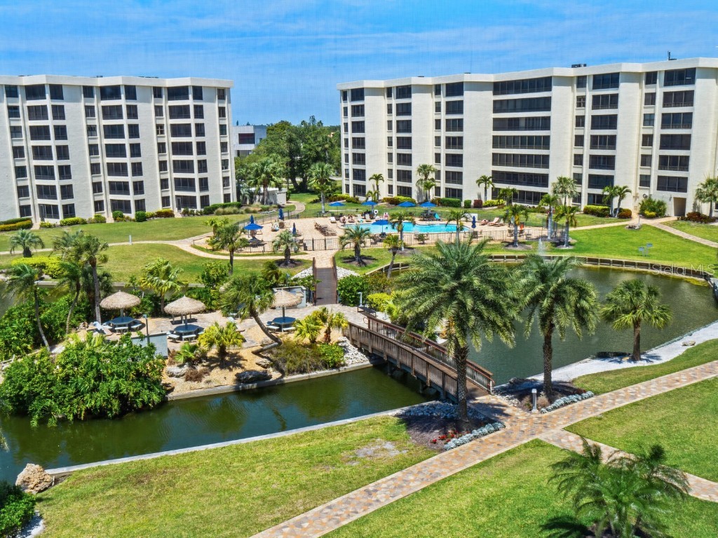 5780 Midnight Pass Road #504 Sarasota FL 34242 A4607051 image1