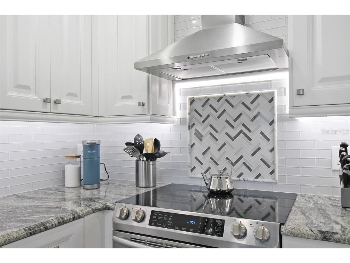 5780 Midnight Pass Road #609 Sarasota FL 34242 A4660412 image20