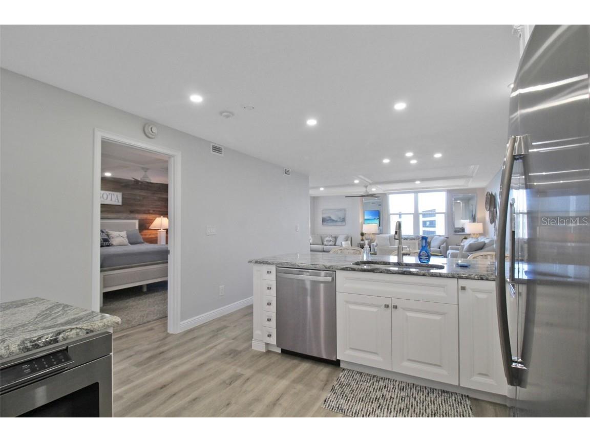 5780 Midnight Pass Road #609 Sarasota FL 34242 A4660412 image21