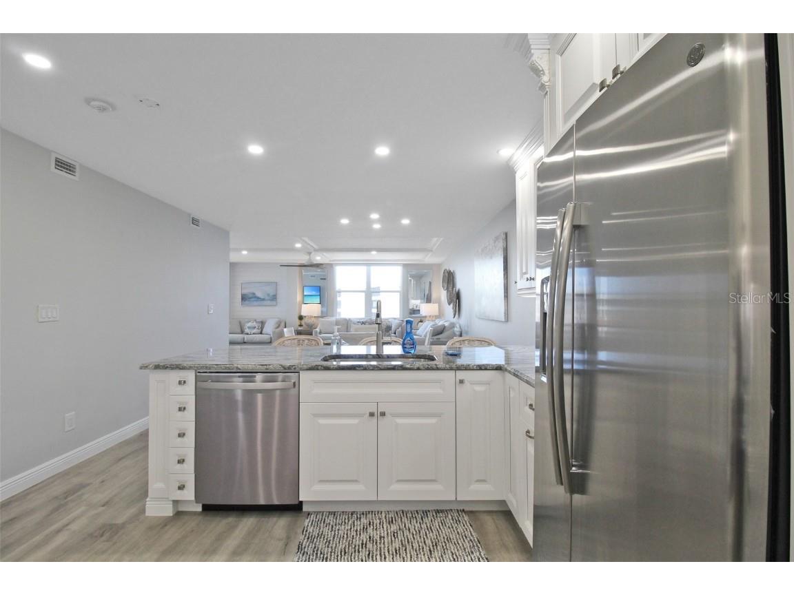 5780 Midnight Pass Road #609 Sarasota FL 34242 A4660412 image22