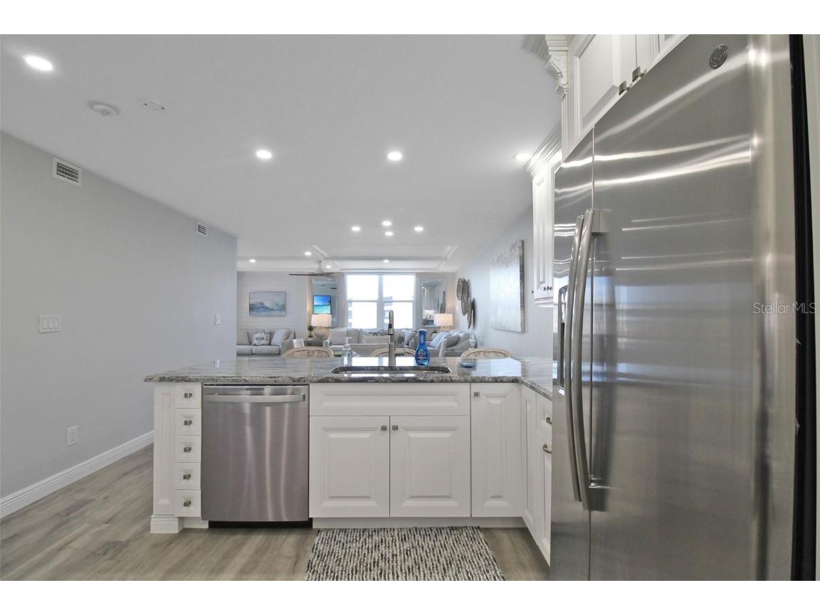 5780 Midnight Pass Road #609 Sarasota FL 34242 A4660412 image23