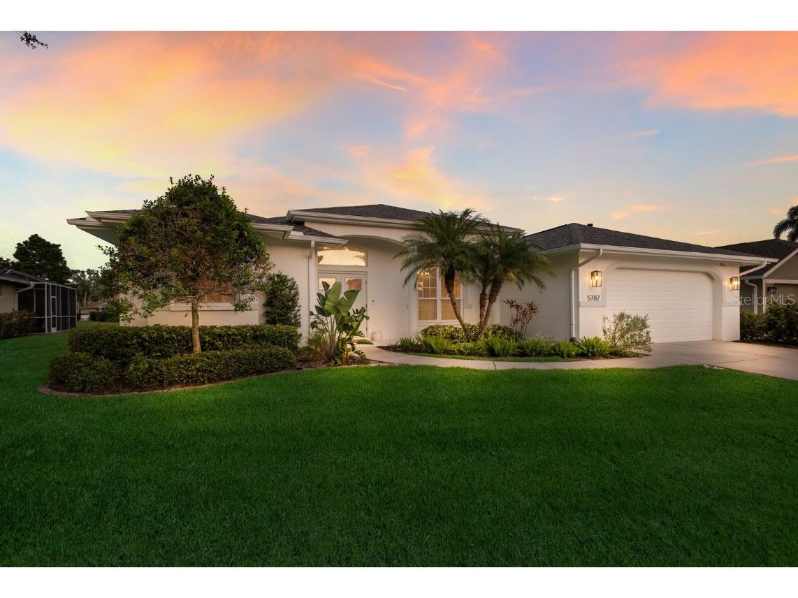 5782 Sandy Pointe Drive Sarasota FL 34233 A4650708 image1