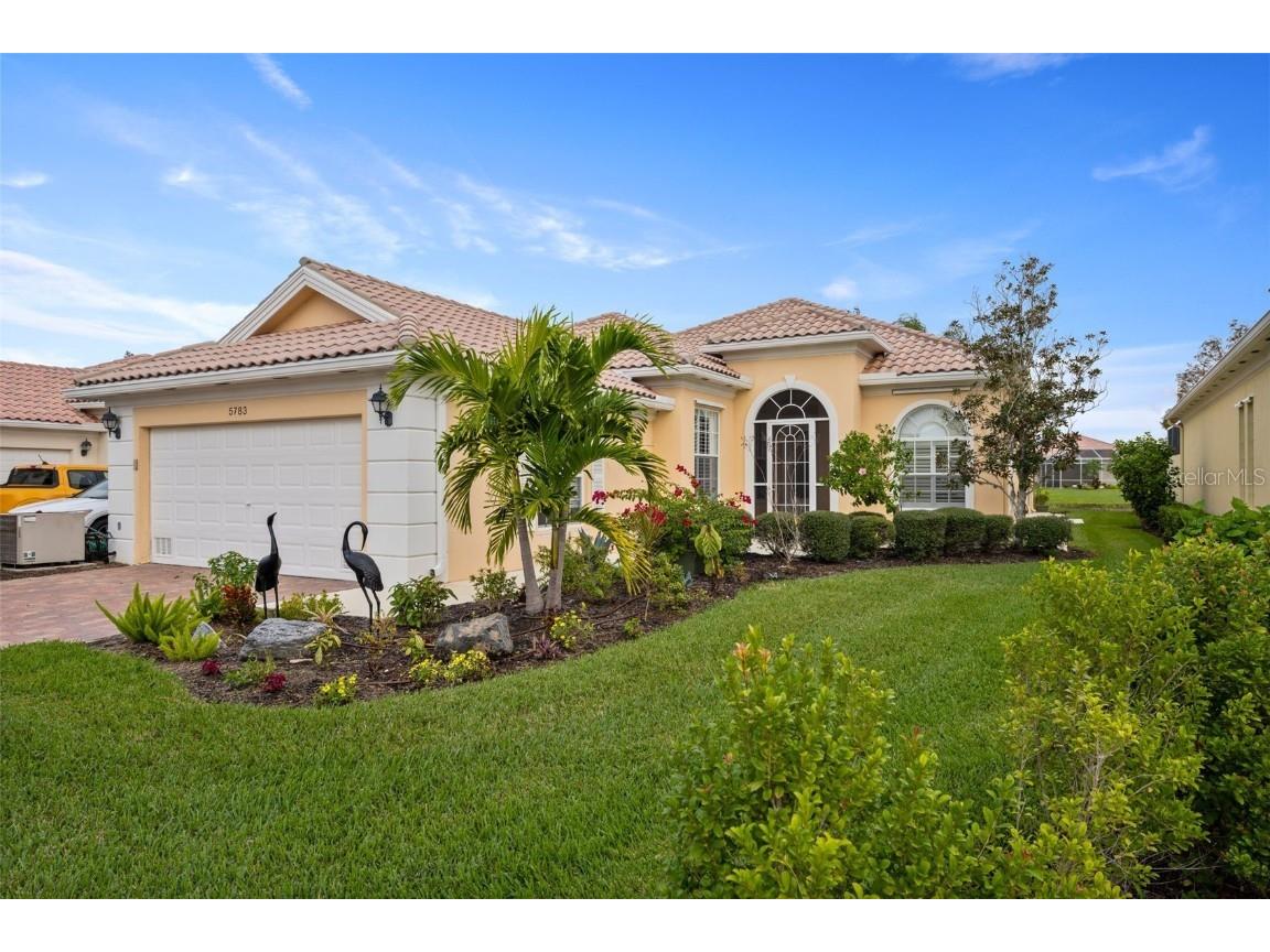 5783 Wilena Place Sarasota FL 34238 A4593366 image1