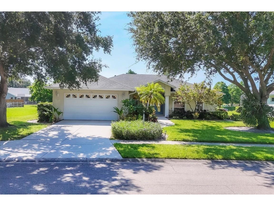 5786 Sandy Pointe Drive Sarasota FL 34233 A4658797 image1