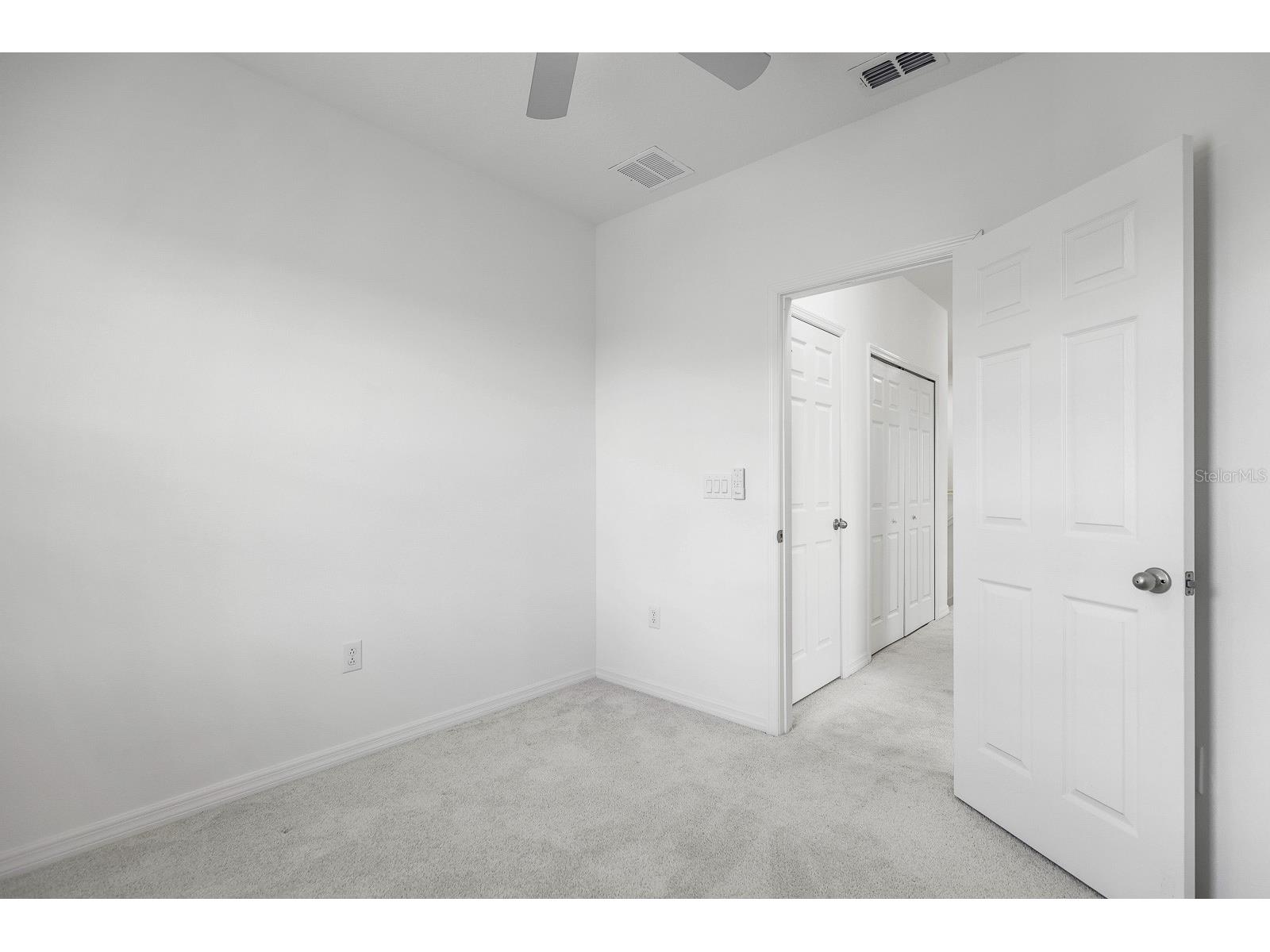 5786 Spotted Harrier Way Lithia FL 33547 TB8424562 image25