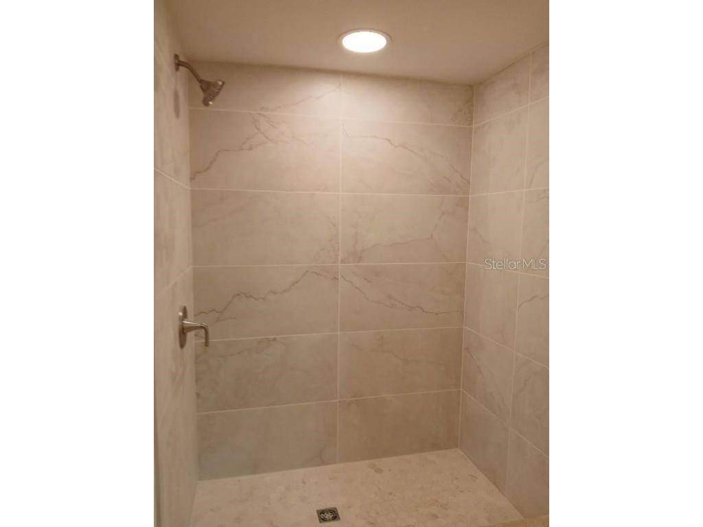 5787 Summer Side Lane #4B Sarasota FL 34231 A4662759 image16