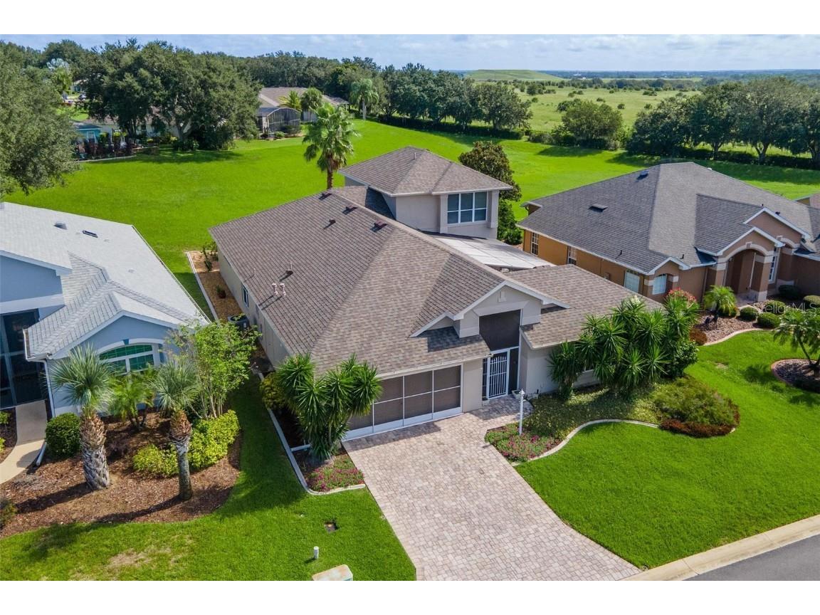 5789 Bounty Circle Tavares FL 32778 - LITTLE LAKE HARRIS - CHAIN G5101734 image1