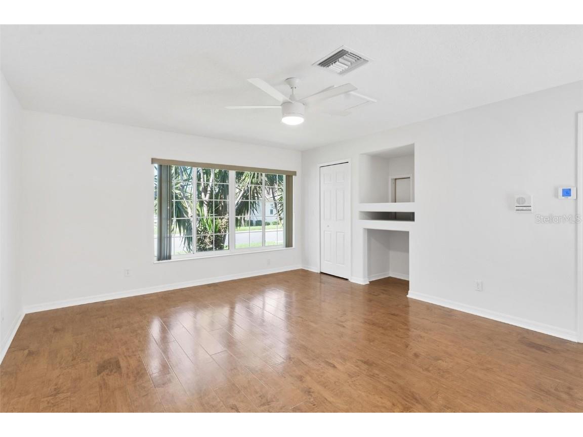 5789 Bounty Circle Tavares FL 32778 - LITTLE LAKE HARRIS - CHAIN G5101734 image35