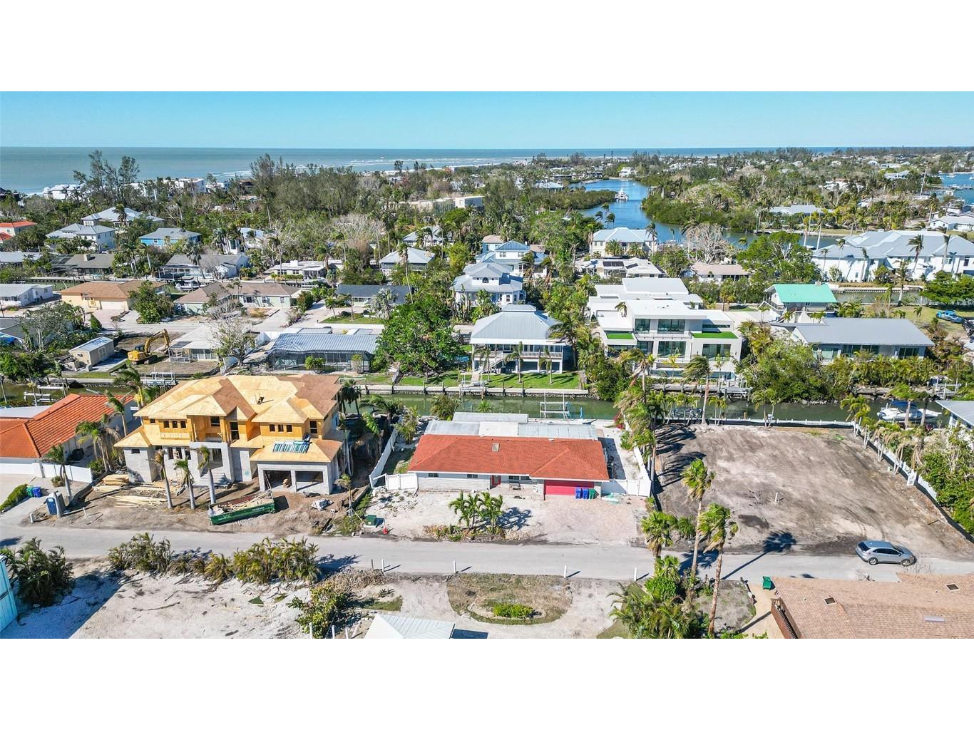579 Bayview Drive Longboat Key FL 34228 - SARASOTA BAY A4632655 image2