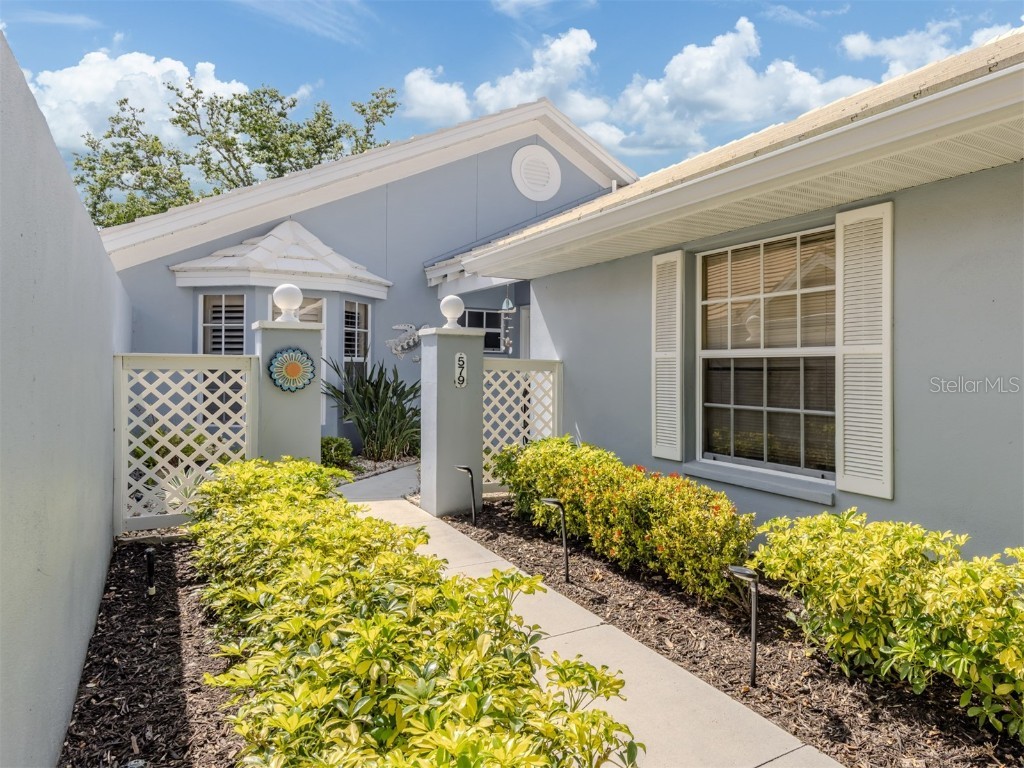 579 Clubside Circle #37 Venice FL 34293 N6140267 image1