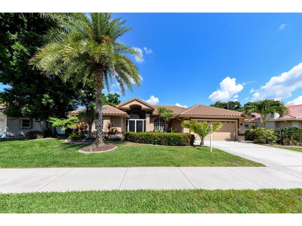579 Park Estates Square Venice FL 34293 N6133152 image1