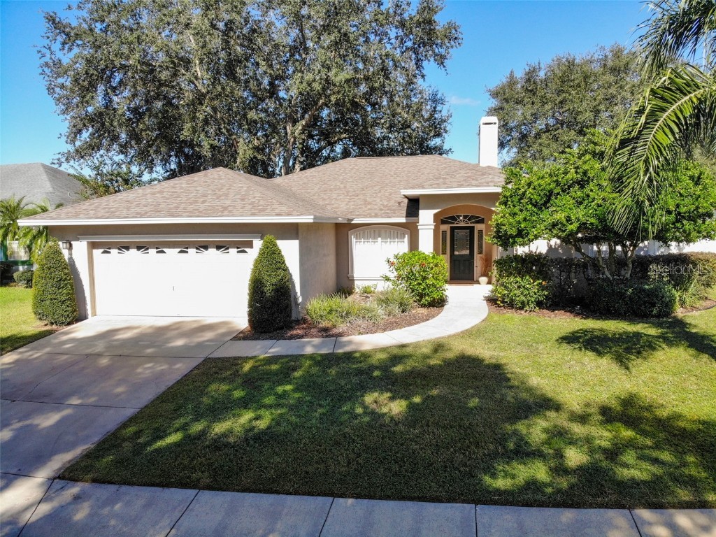 579 Powder Horn Row Lakeland FL 33809 L4956402 image1