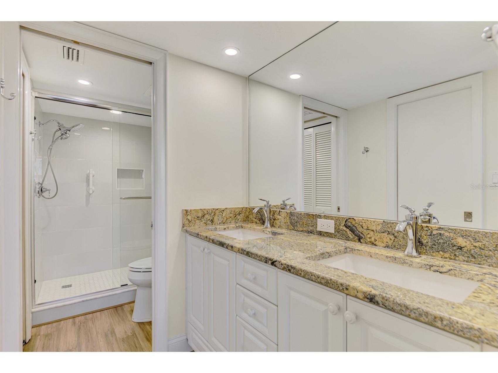 5790 Midnight Pass Road #209 Sarasota FL 34242 N6144235 image44