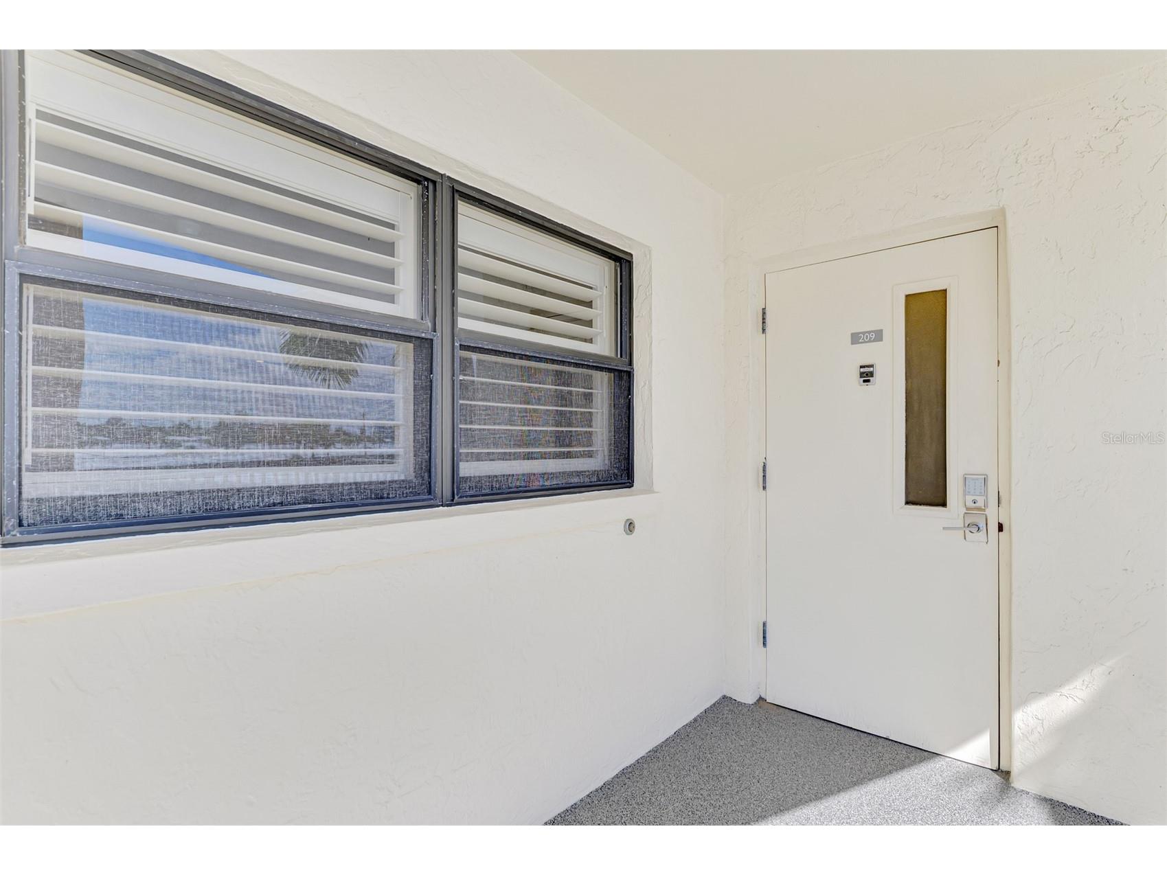 5790 Midnight Pass Road #209 Sarasota FL 34242 N6144235 image8