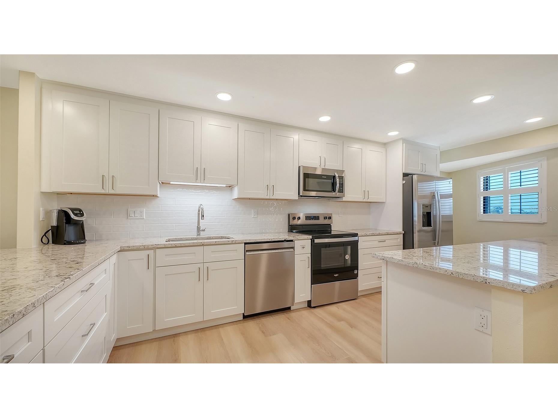 5790 Midnight Pass Road #506 Sarasota FL 34242 - GULF A4686142 image20