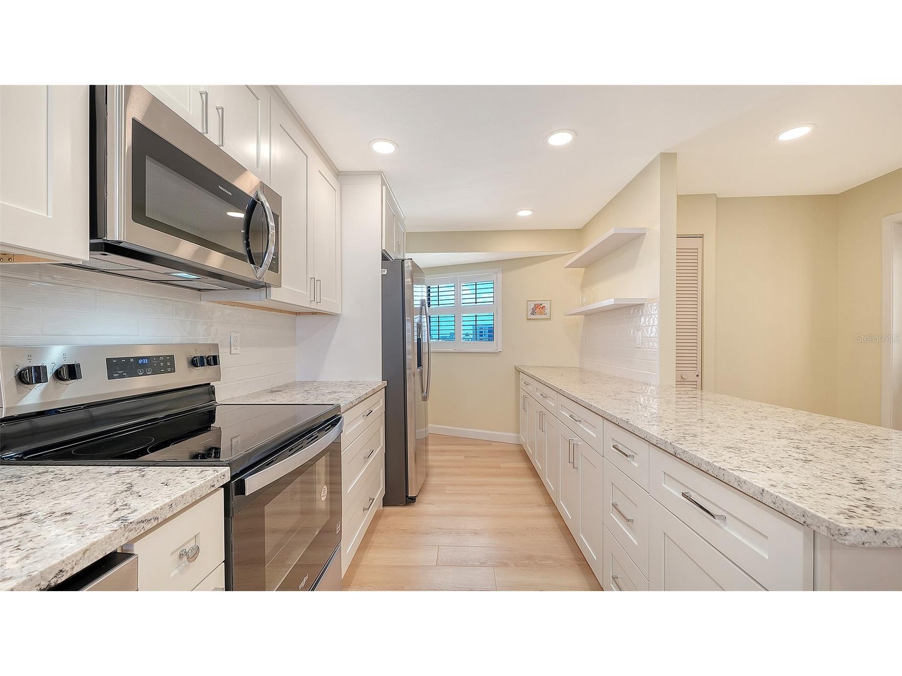 5790 Midnight Pass Road #506 Sarasota FL 34242 - GULF A4686142 image23