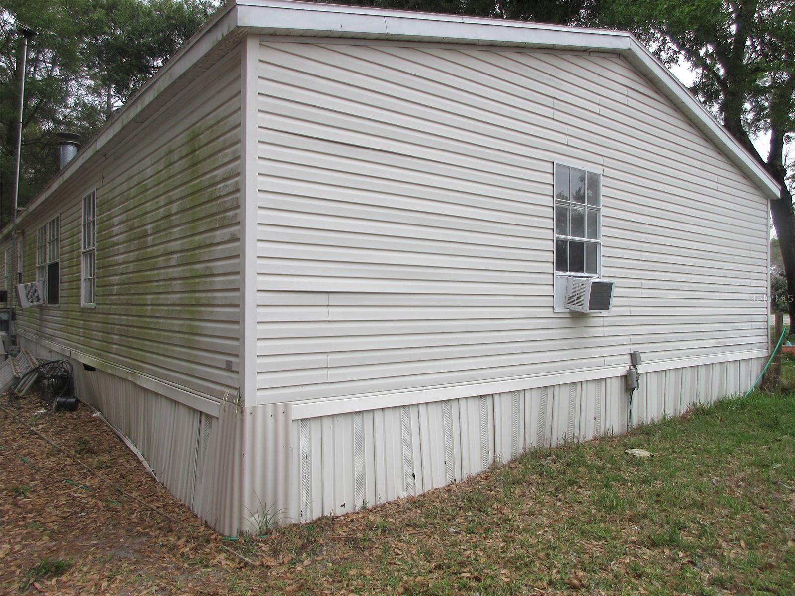5790 SE 183rd Terrace Ocklawaha FL 32179 OM721882 image5