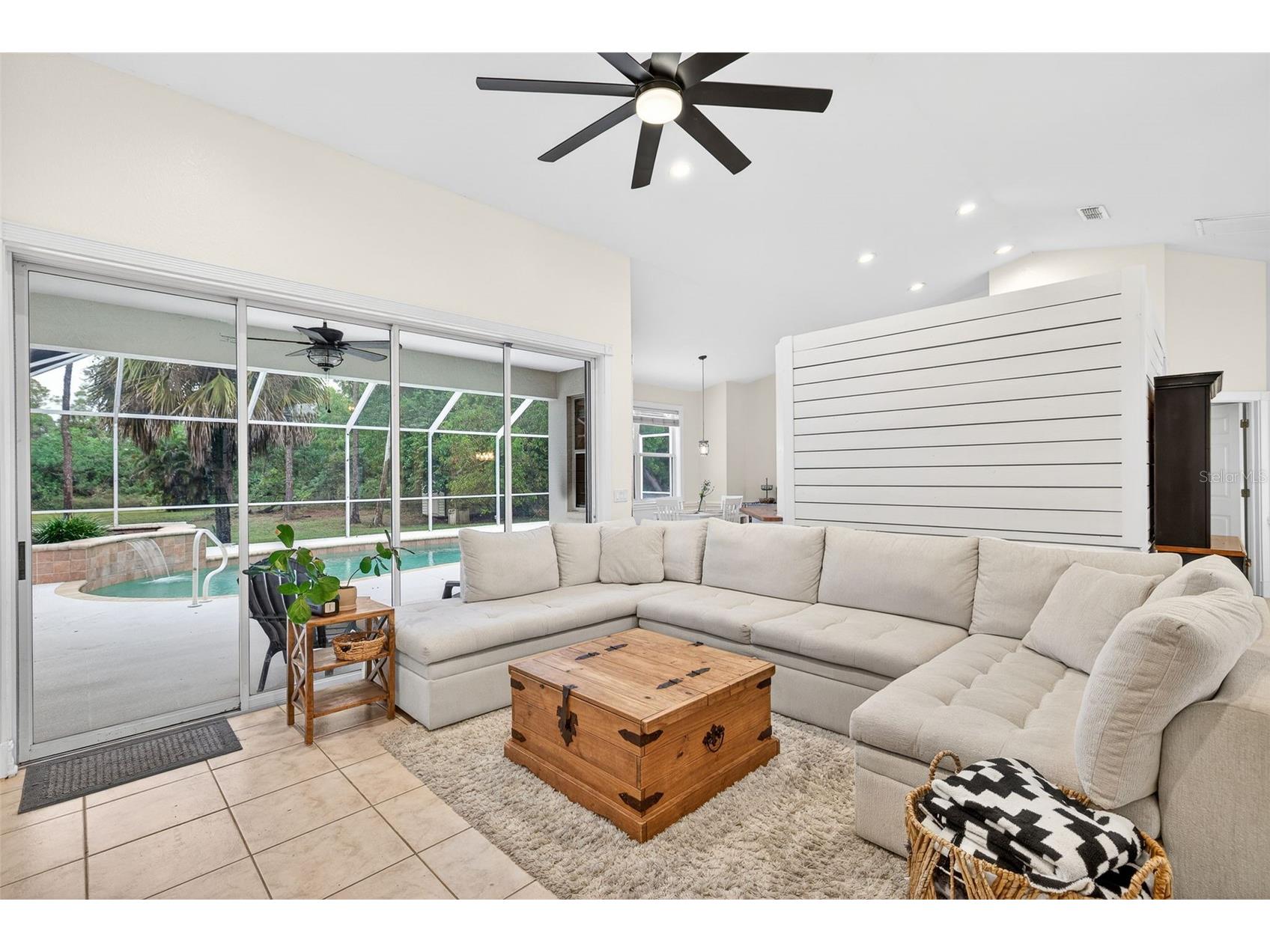 5791 Golden Gate Parkway Naples FL 34116 A4683257 image5