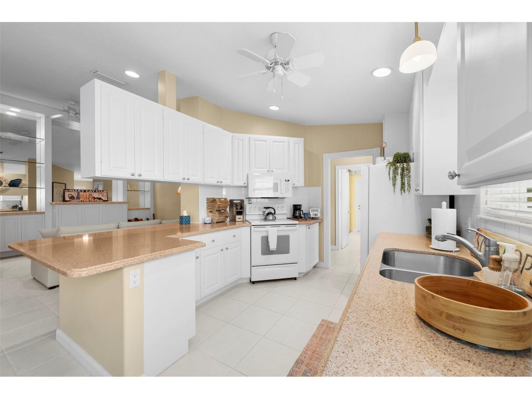 5793 Ithaca Way Sarasota FL 34238 A4696958 image16