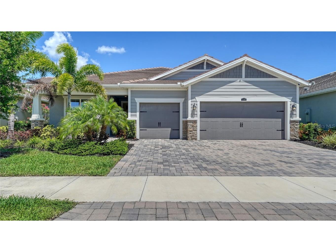 5793 Long Shore Loop Sarasota FL 34238 A4648391 image1