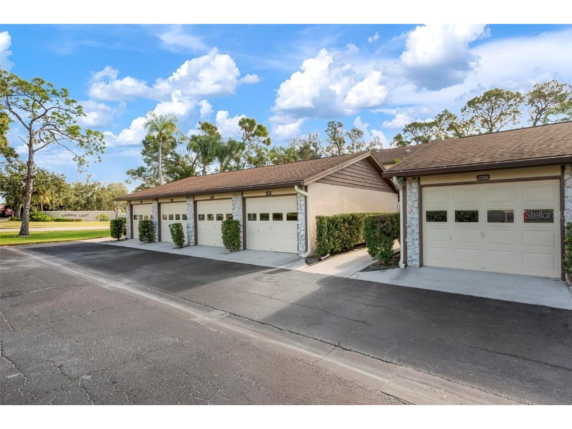 5797 Avista Drive #5797 Sarasota FL 34243 A4677177 image2