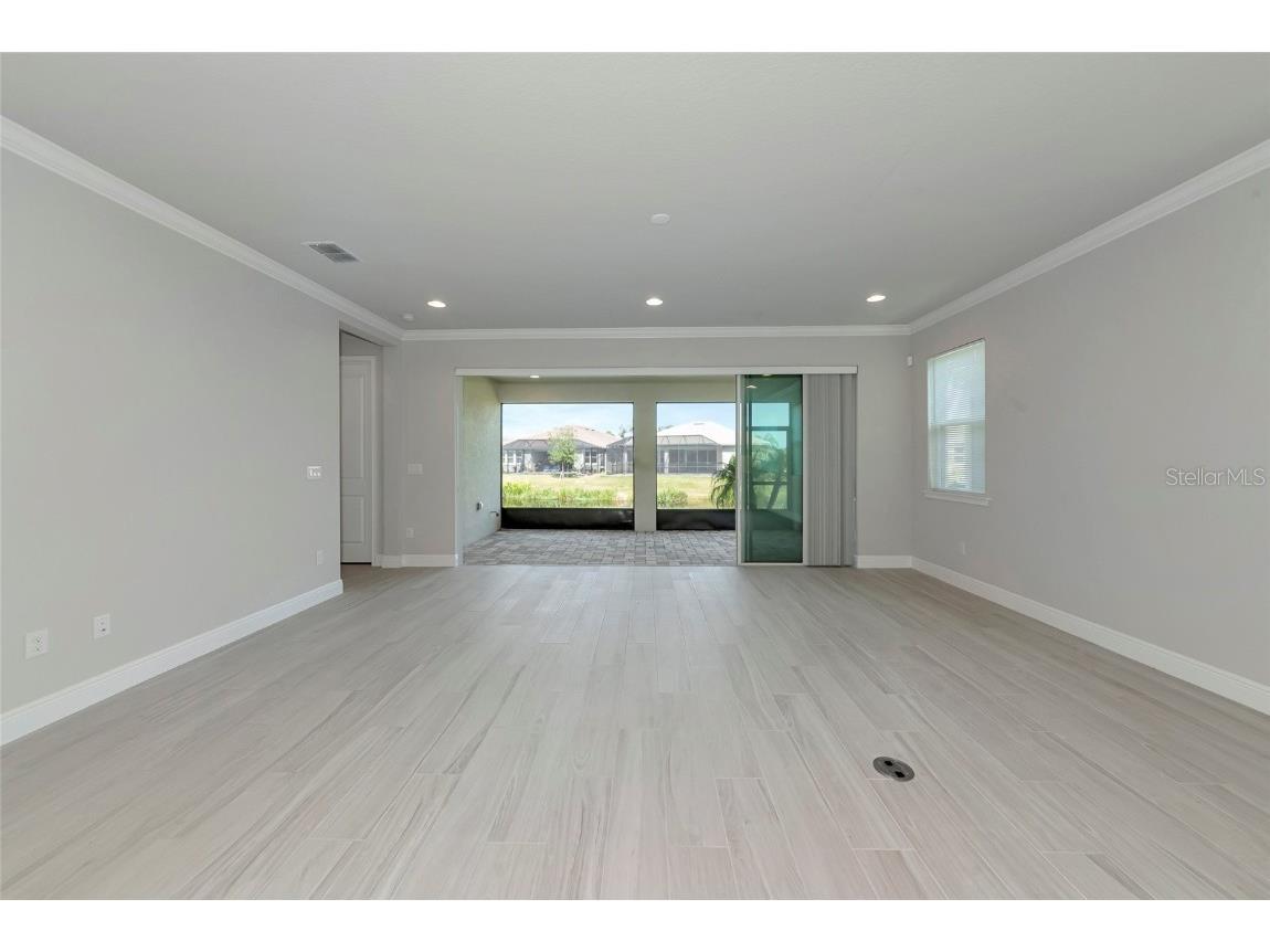 5798 Long Shore Loop Sarasota FL 34238 A4660705 image14