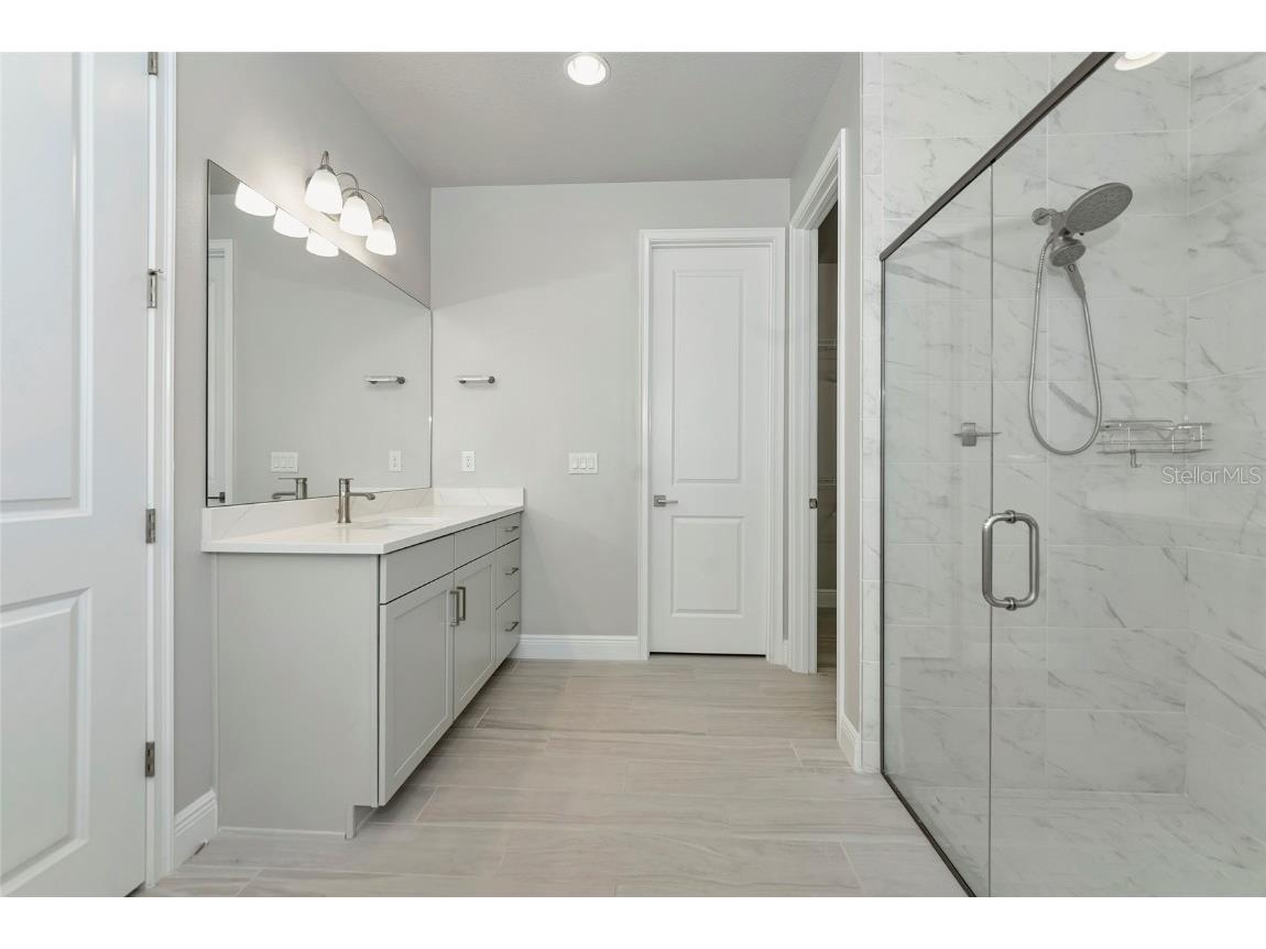 5798 Long Shore Loop Sarasota FL 34238 A4660705 image16