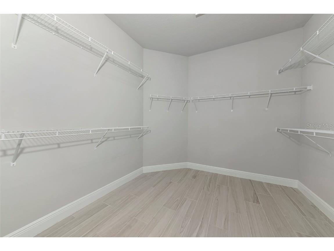 5798 Long Shore Loop Sarasota FL 34238 A4660705 image19