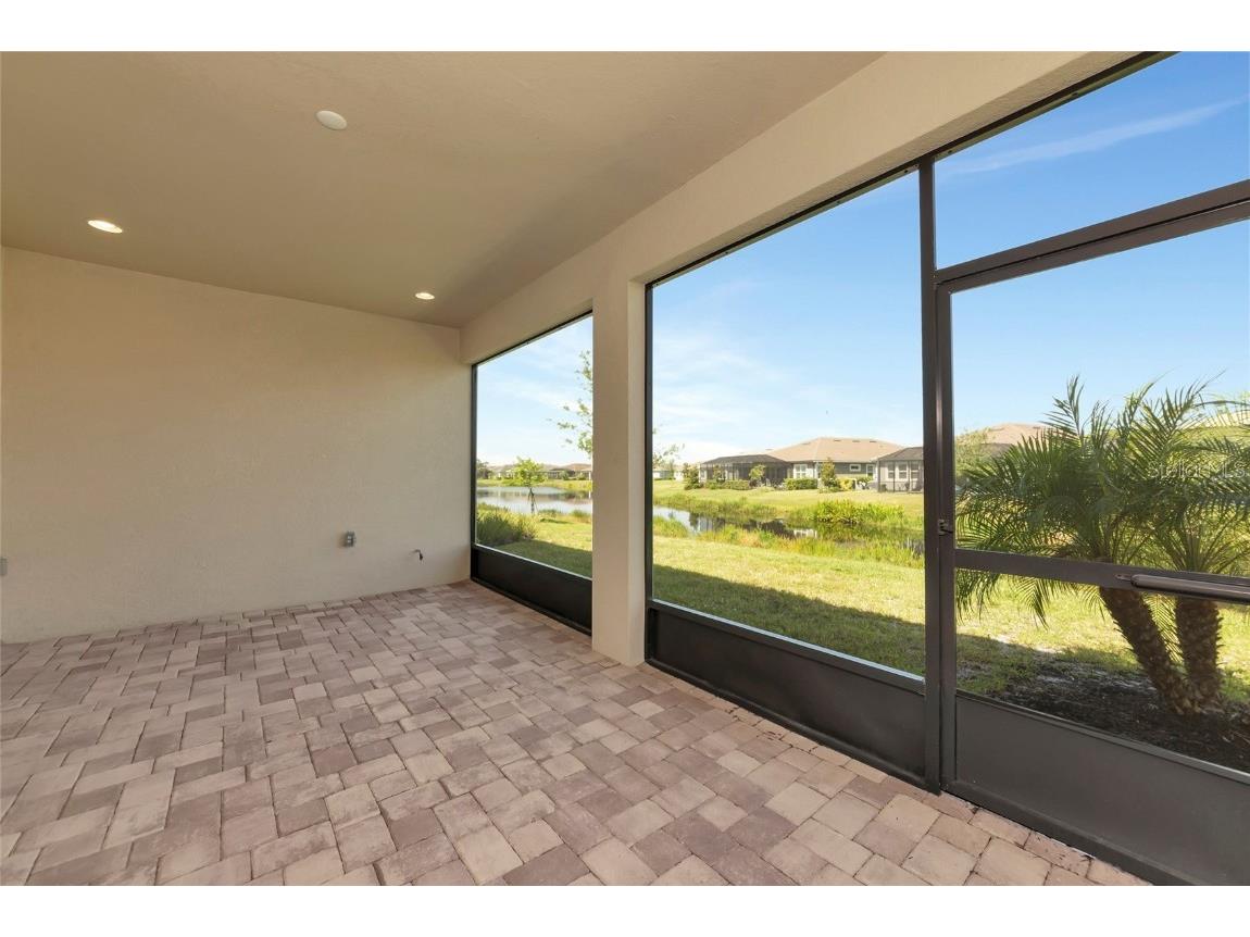 5798 Long Shore Loop Sarasota FL 34238 A4660705 image26