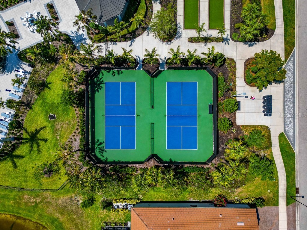 5798 Long Shore Loop Sarasota FL 34238 A4660705 image39