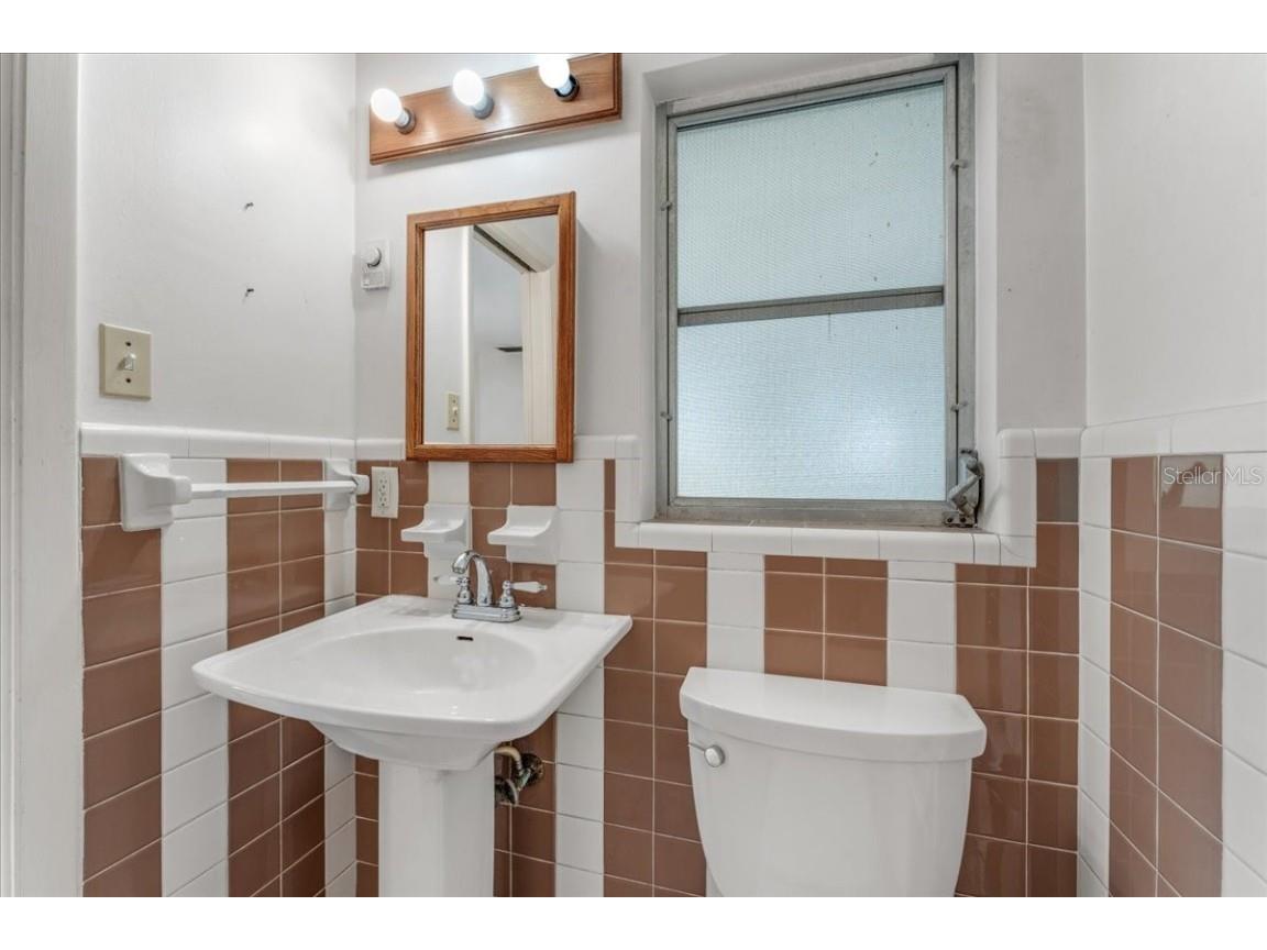 58 Arnoni Drive Dunedin FL 34698 TB8419814 image35