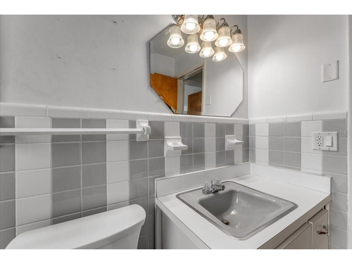 58 Arnoni Drive Dunedin FL 34698 TB8419814 image47