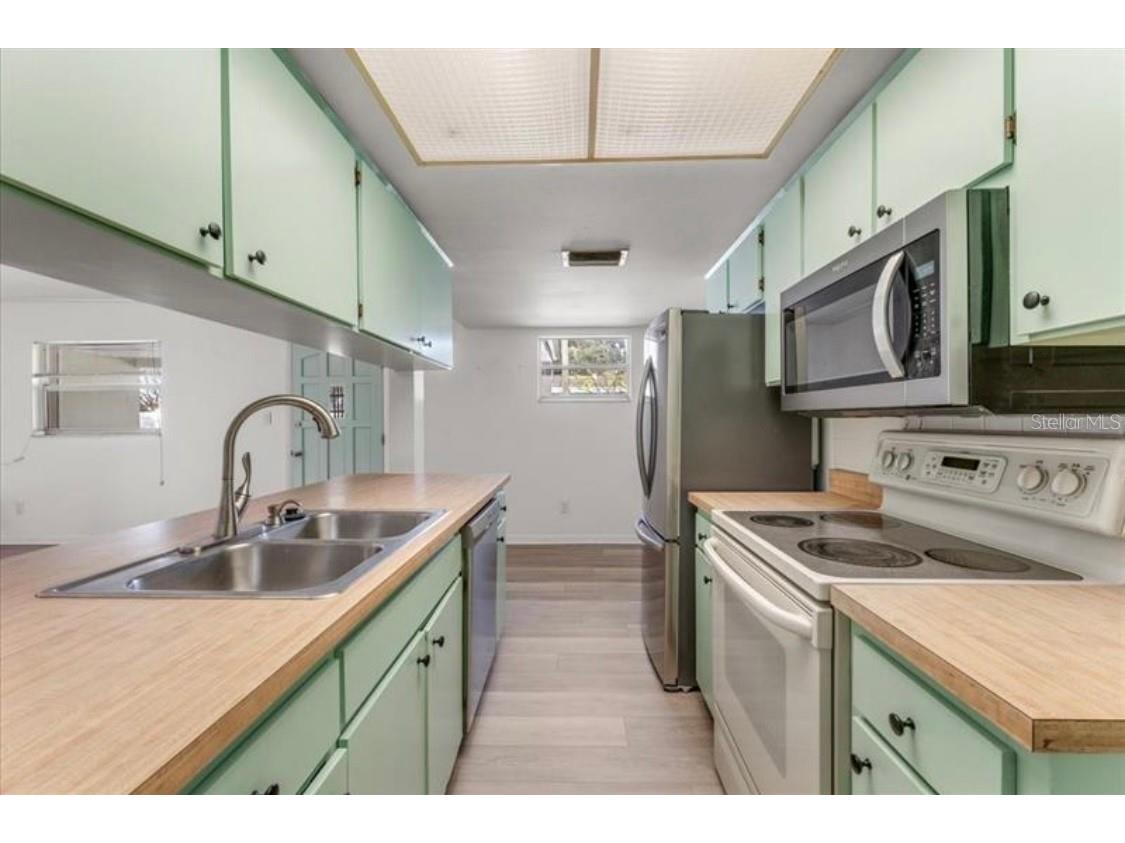 58 Arnoni Drive Dunedin FL 34698 TB8484634 image43