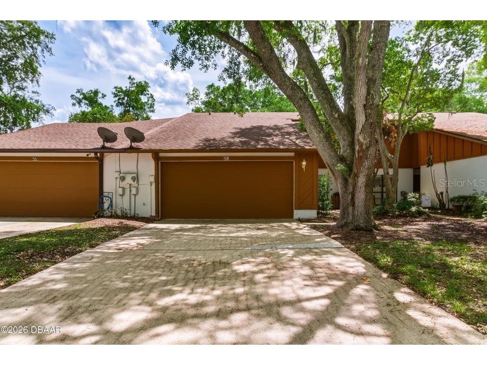 58 Cherokee Trail Ormond Beach FL 32174 V4948726 image1