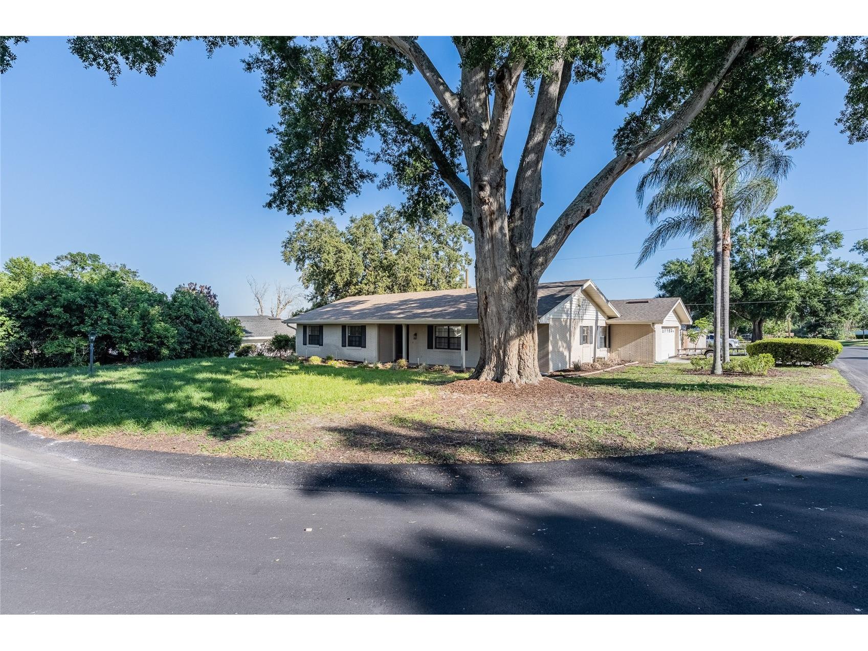 58 Lake Link Circle SE Winter Haven FL 33884 P4938677 image2