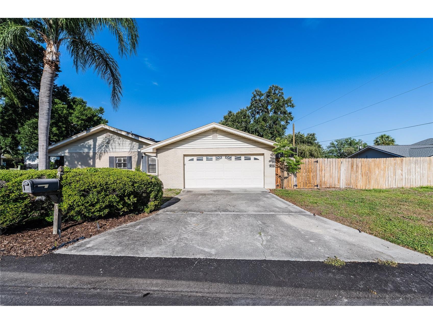 58 Lake Link Circle SE Winter Haven FL 33884 P4938677 image42