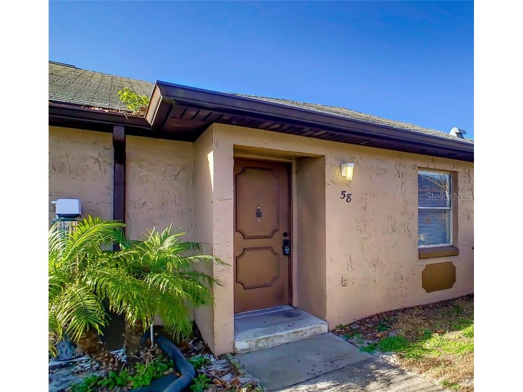 58 Las Brisas Court Kissimmee FL 34743 O6088670 image1