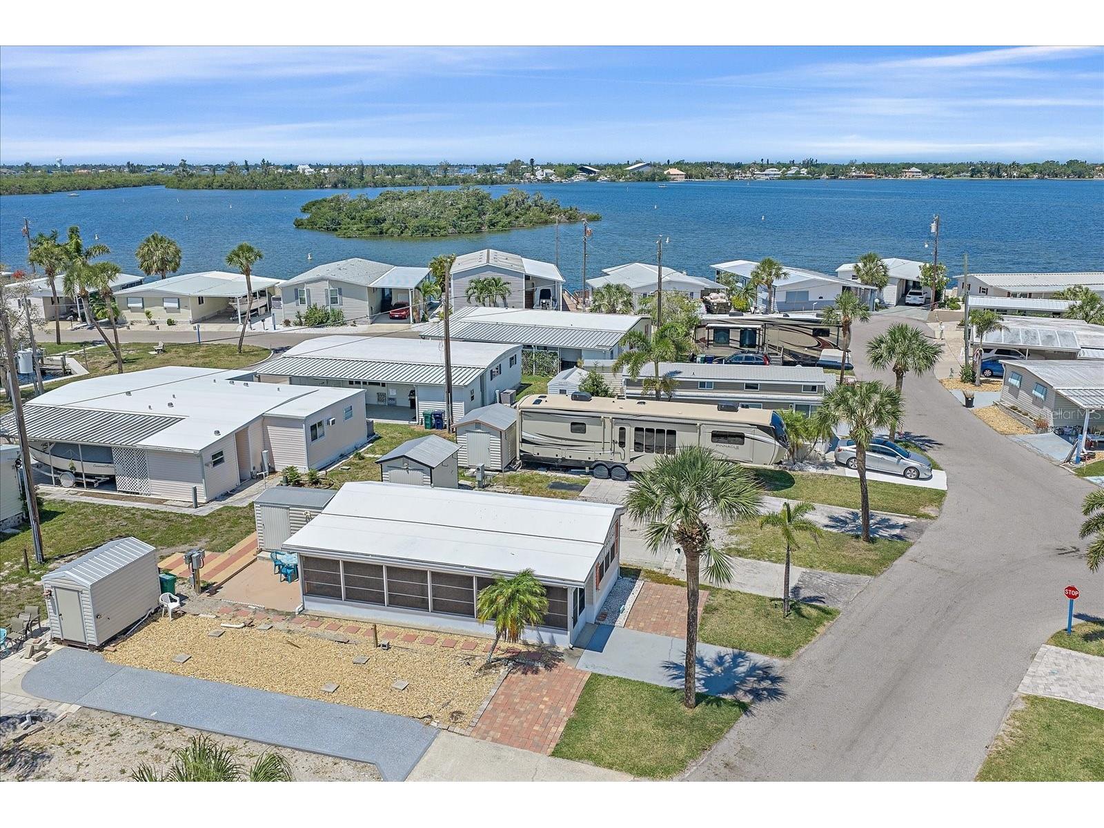 58 Montego Drive Palmetto FL 34221 A4693547 image20