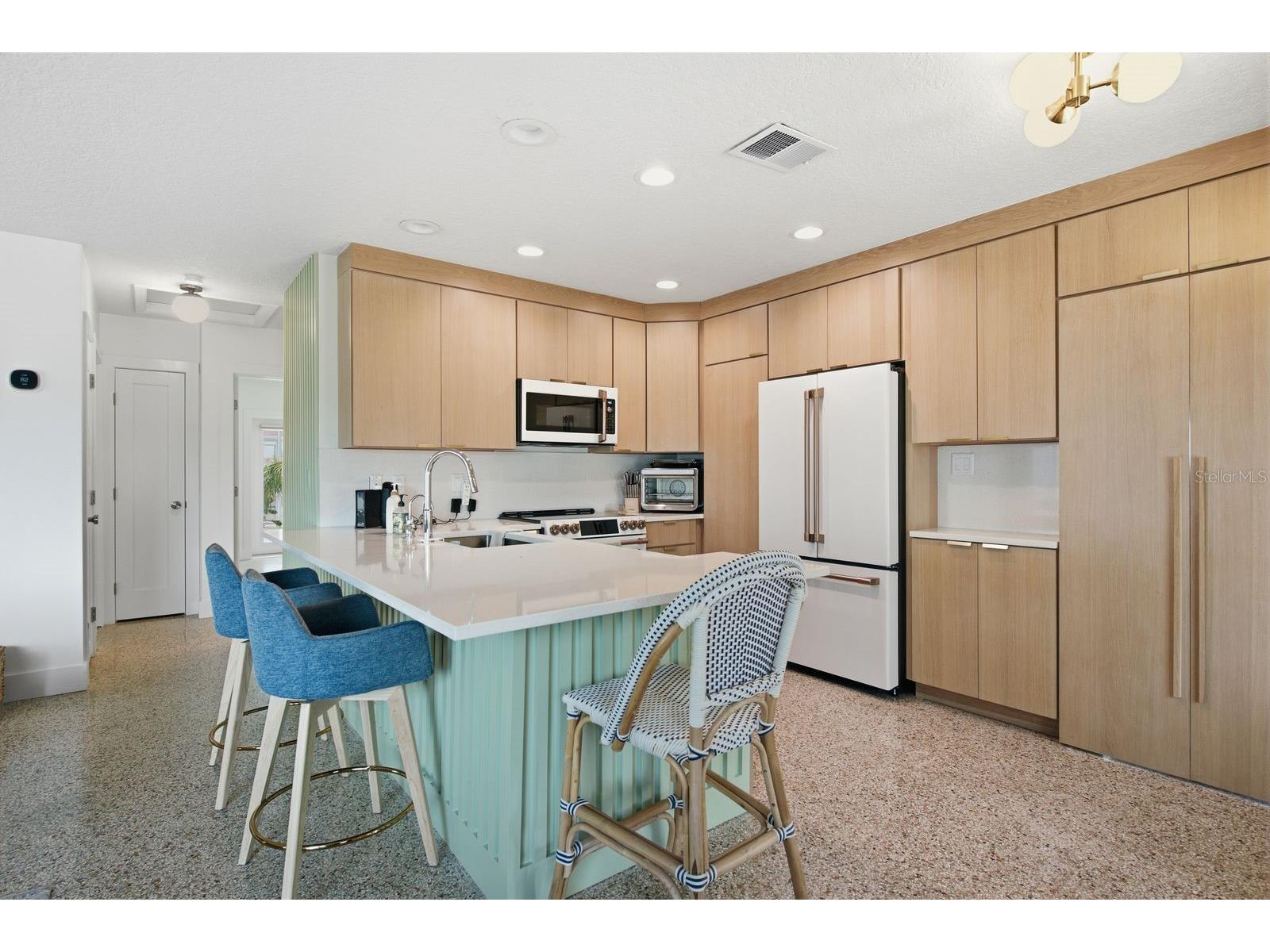 580 Baywood Drive N Dunedin FL 34698 TB8526389 image14