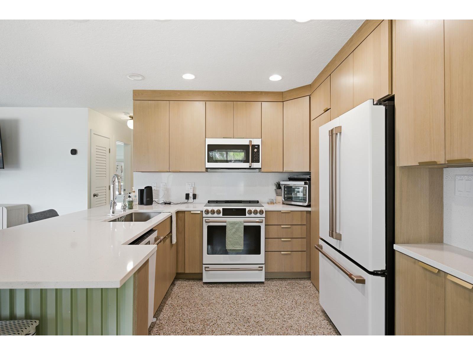 580 Baywood Drive N Dunedin FL 34698 TB8526389 image16
