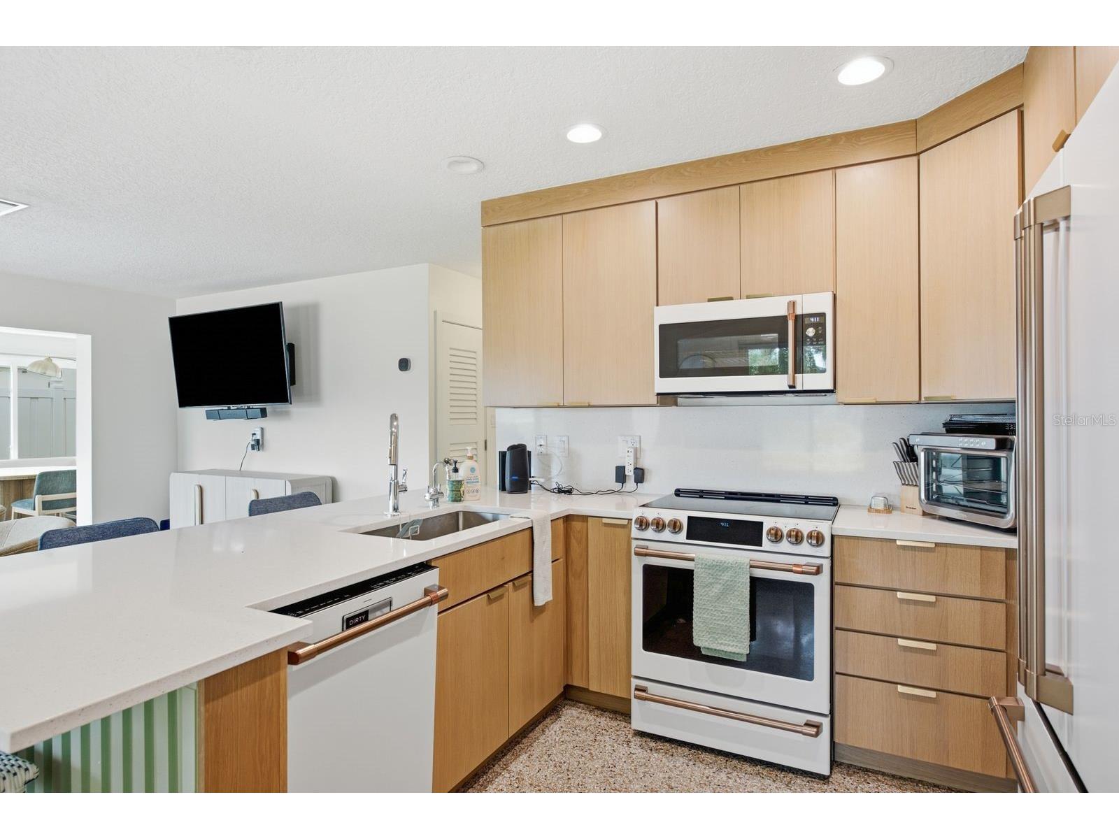 580 Baywood Drive N Dunedin FL 34698 TB8526389 image17