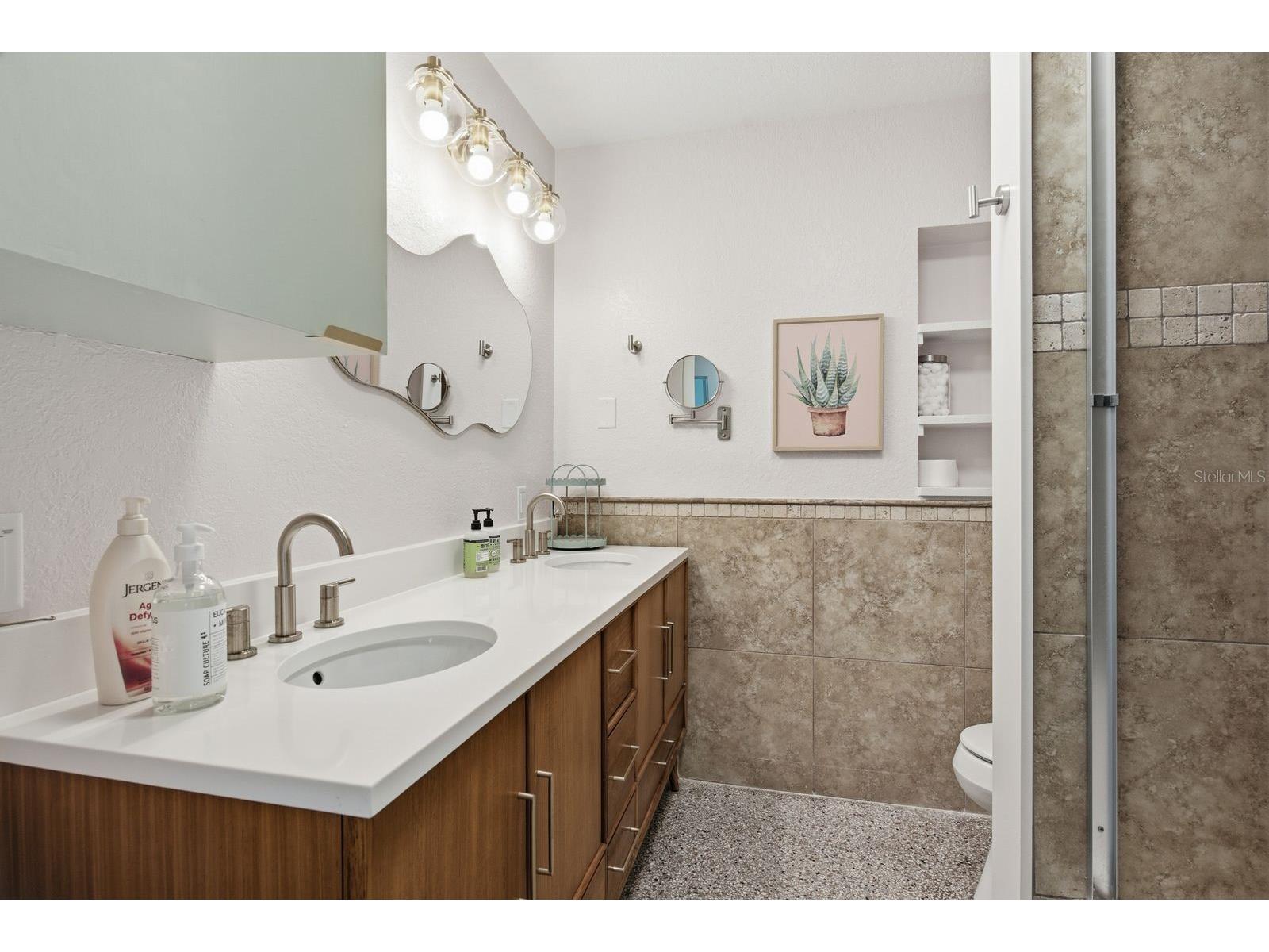 580 Baywood Drive N Dunedin FL 34698 TB8526389 image30