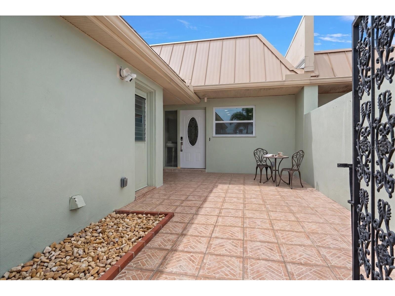 580 Boca Ciega Point Boulevard S #1 Saint Petersburg FL 33708 TB8513734 image2