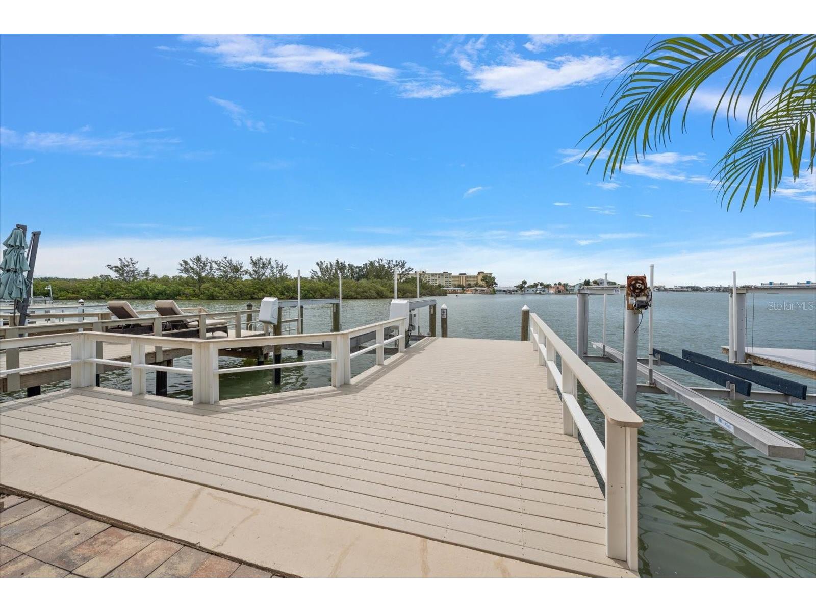 580 Boca Ciega Point Boulevard S #1 Saint Petersburg FL 33708 TB8513734 image6