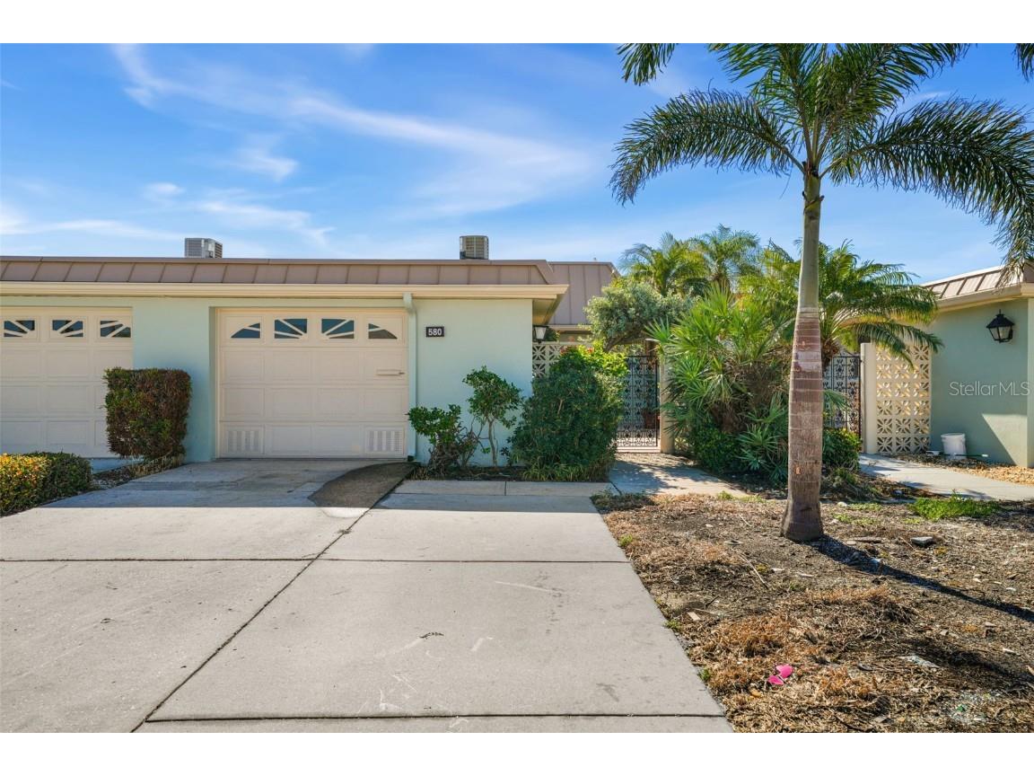 580 Boca Ciega Point Boulevard S Saint Petersburg FL 33708 TB8356484 image1
