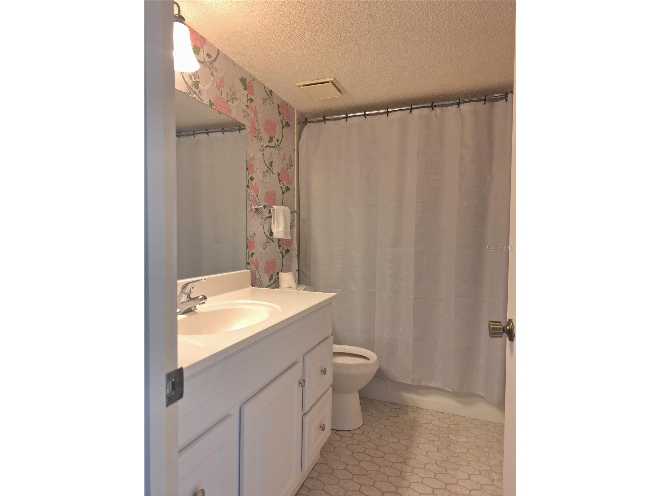 580 Fairways Circle #A Ocala FL 34472 OM716438 image5