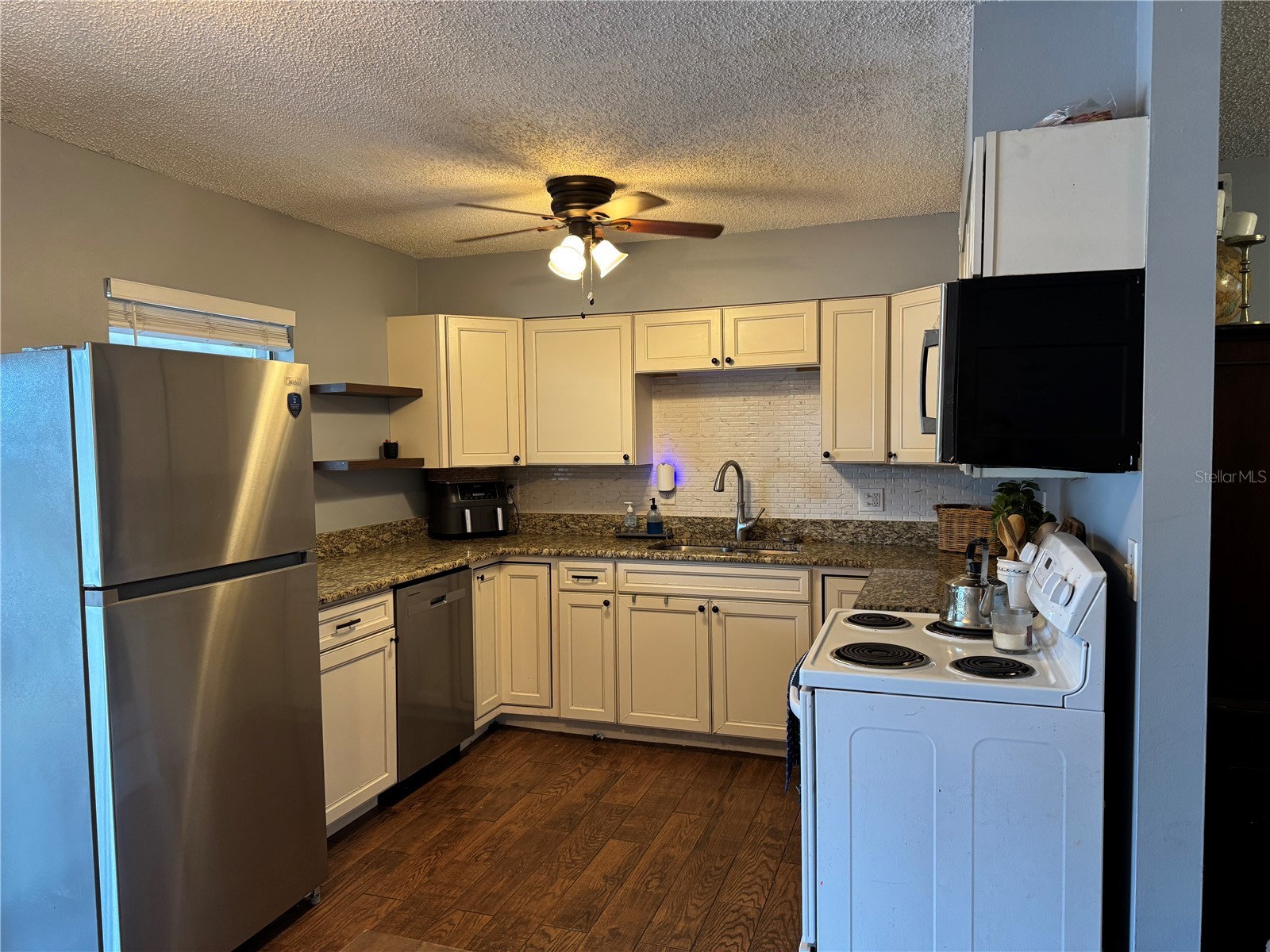 580 Fern Avenue Tavares FL 32778 G5112592 image4
