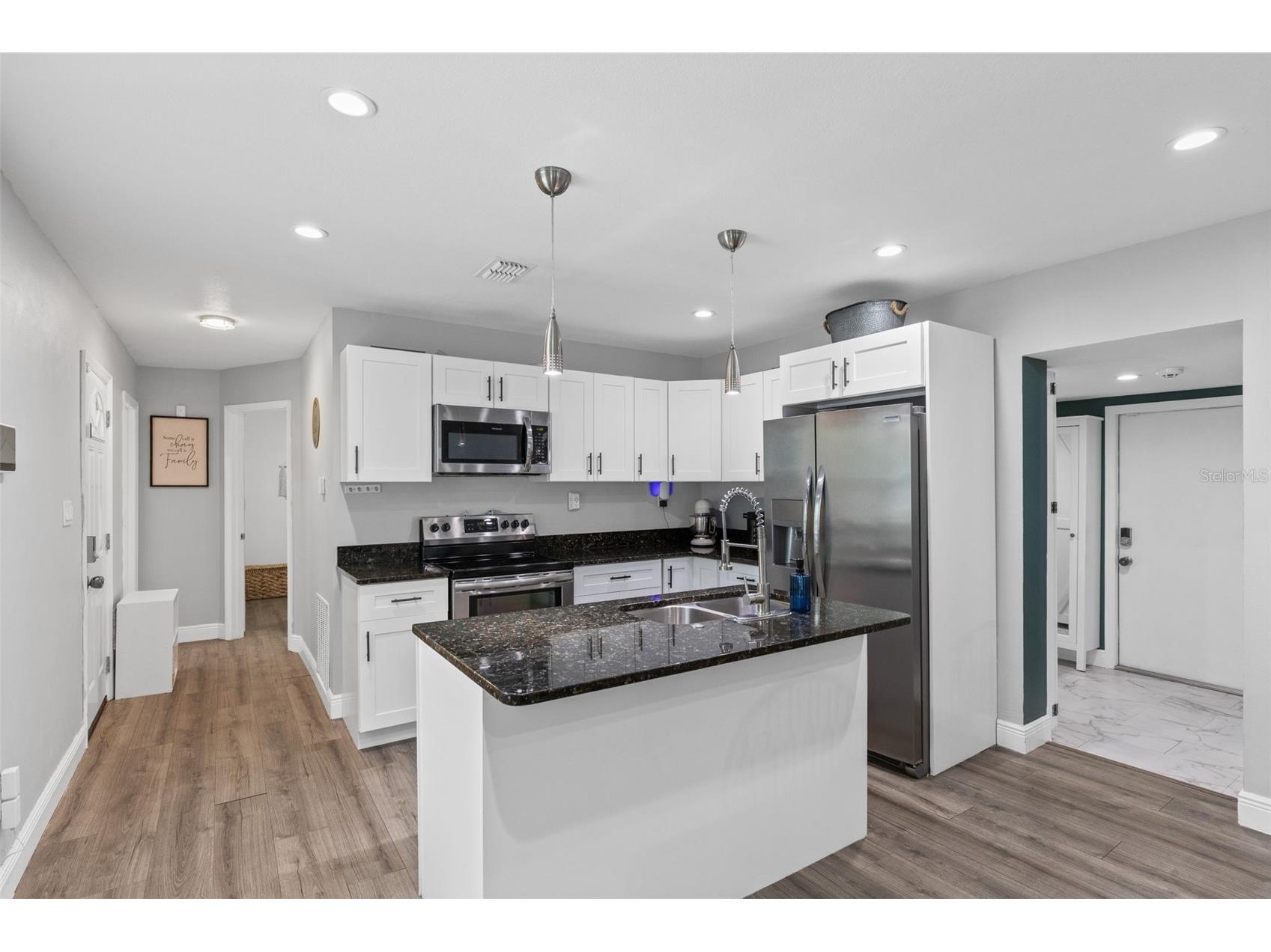 580 Lakeview Avenue Orange City FL 32763 O6412830 image10