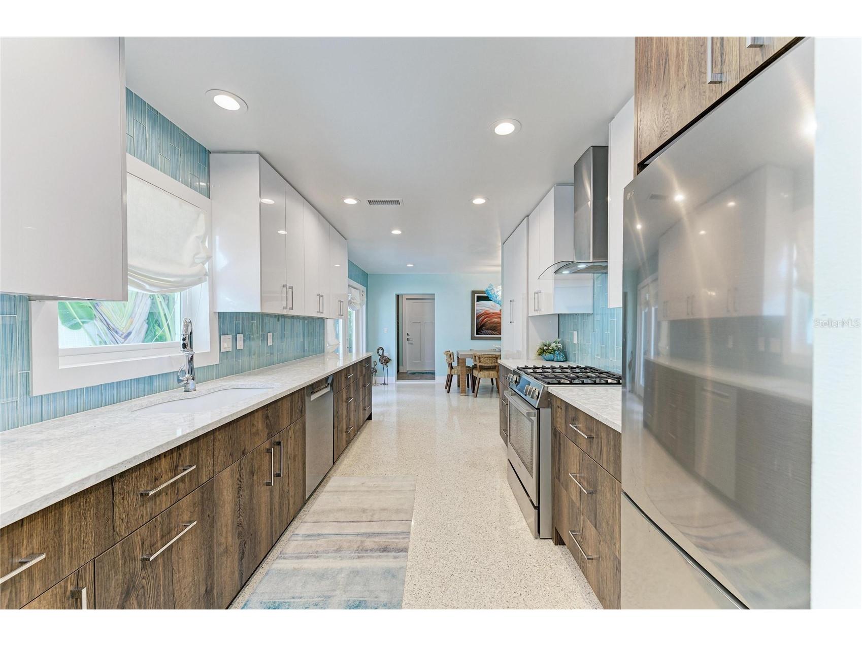 580 Linley Street Longboat Key FL 34228 A4699520 image10