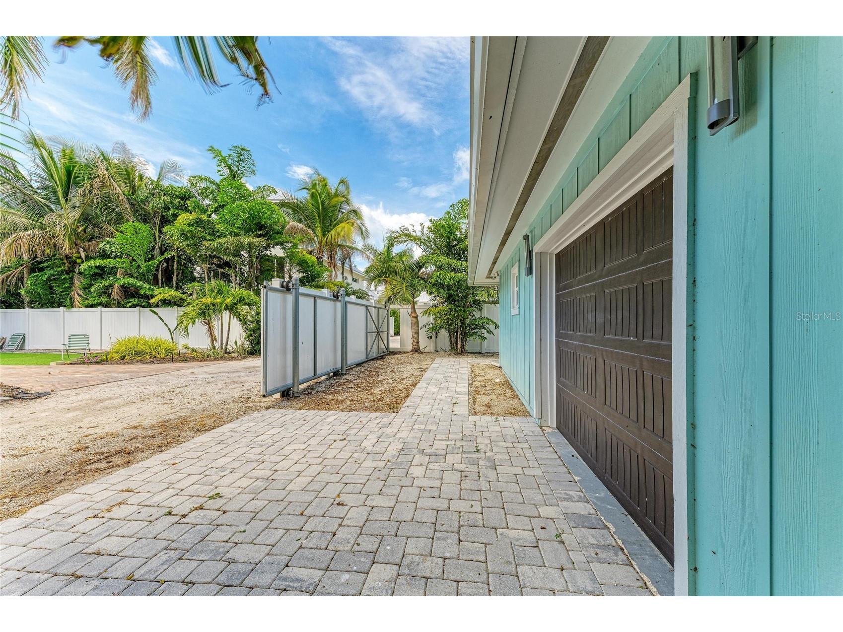 580 Linley Street Longboat Key FL 34228 A4699520 image27